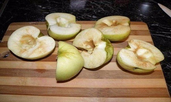 очистить яблоки