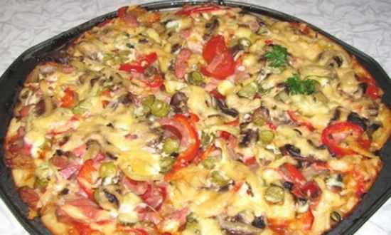 Домашняя пицца с грибами