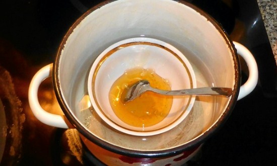 нагреть мёд на водяной бане