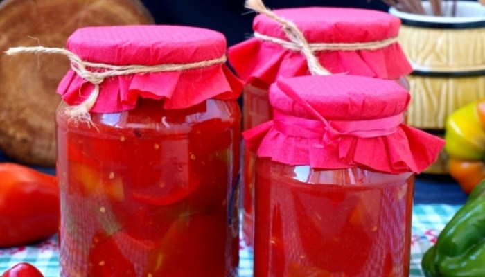 Как сделать аппетитное лечо с болгарским перцем и помидорами