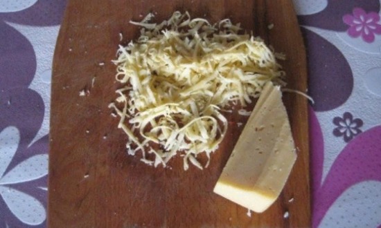 трем сыр на терке