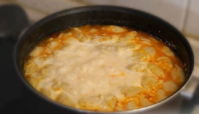 Сырный  суп с клёцками