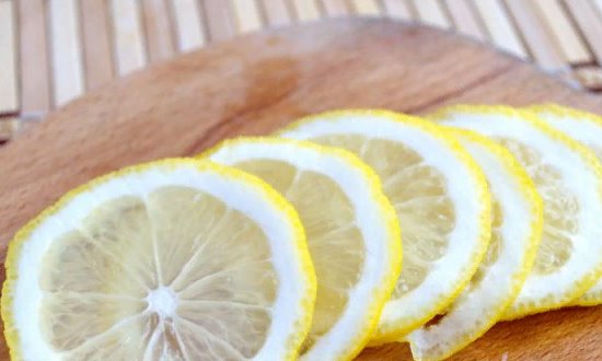Режем лимон