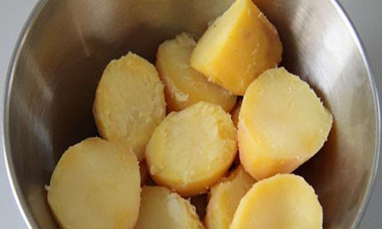 отваренный картофель