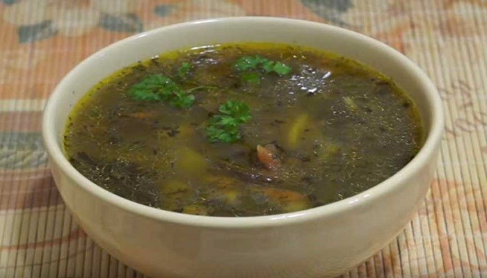 Грибной суп в мультиварке с вермишелью