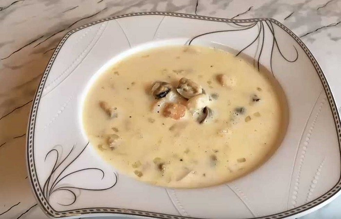 Креветочный суп со сливками