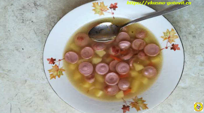 Картофельный суп с сосисками