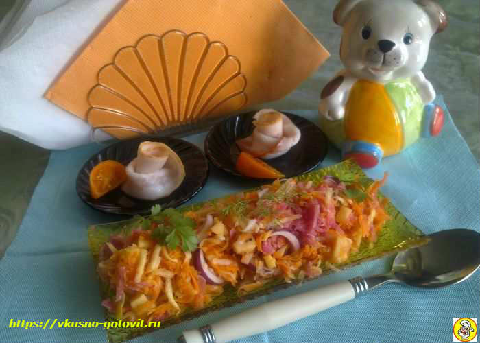 Салат с репой, морковью и яблоком